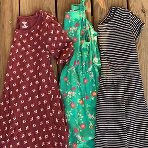 3/$30 Old navy girls dress bundle size 8